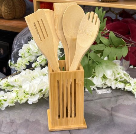 طقم أدوات مطبخ من خشب البامبو